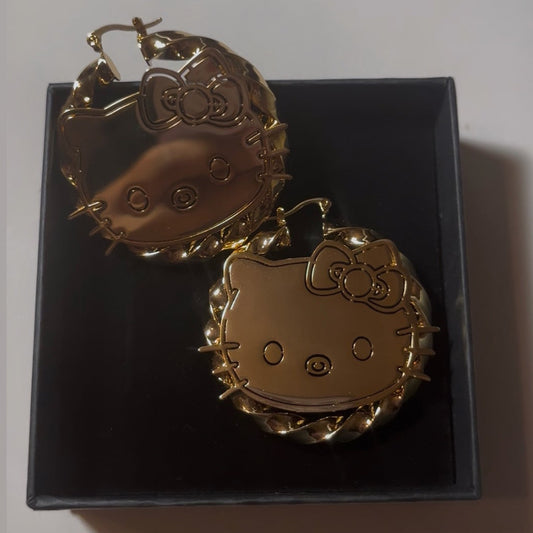 Hello Kitty Hoops ミ > 。o ミ